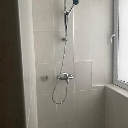 アパート Danita & Restaurant&pool Bar