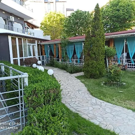 Danita & Restaurant&pool Bar Varna